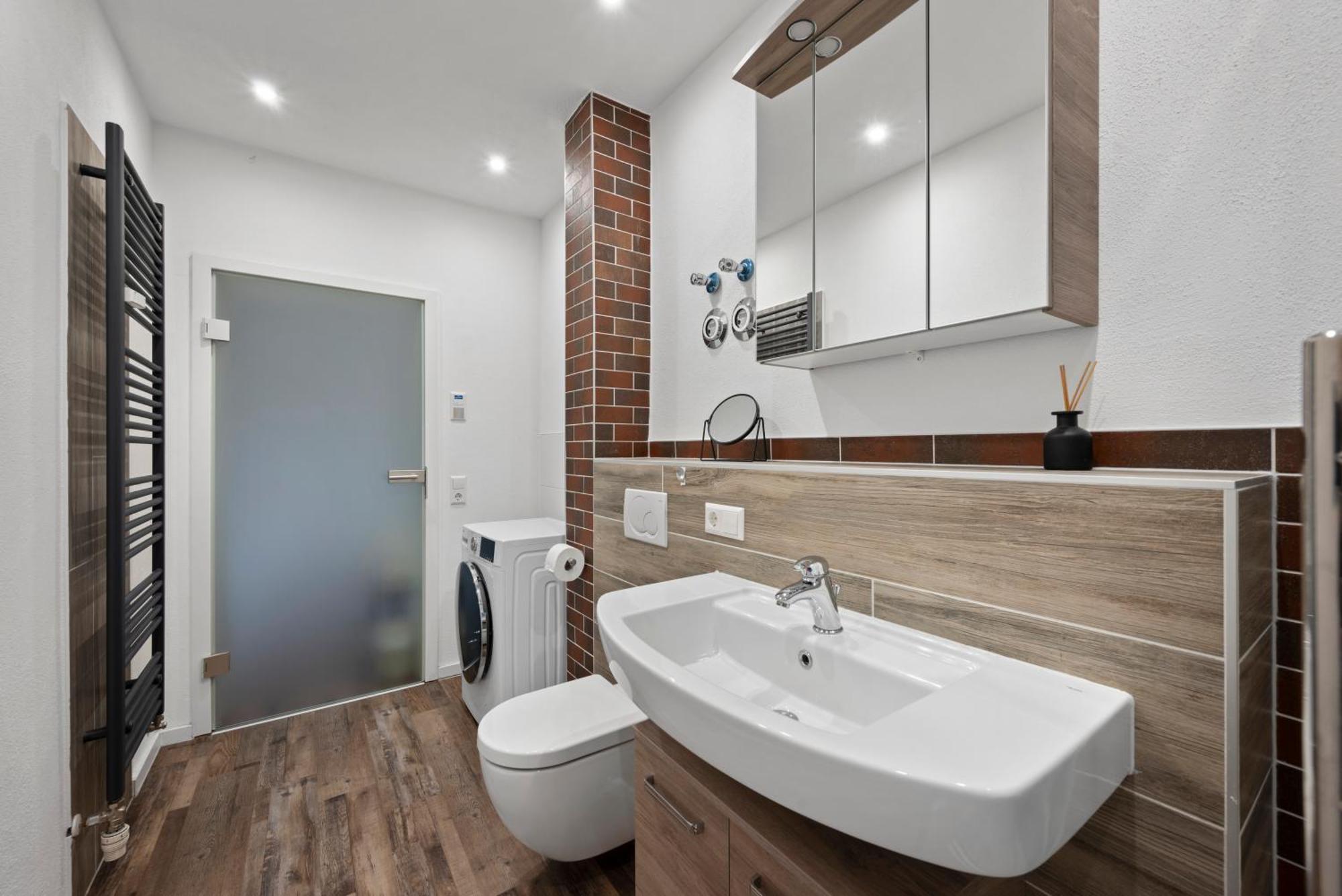 Backhome - Business&Family - Fantastische Schlosslage, Smarttv, Waschtrockner, Netflix, 50Qm, 24H Checkin - Apartment 3 Ludwigsburg Exterior foto